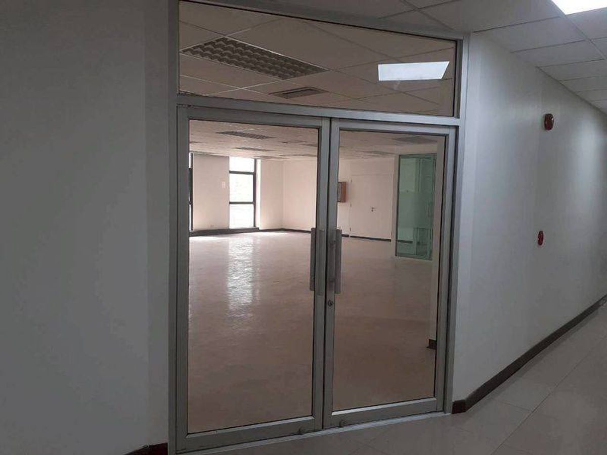 For RentOfficeRatchadapisek, Huaikwang, Suttisan : CS TOWER Ratchada Office, near MRT Sutthisan Station, Huai Khwang