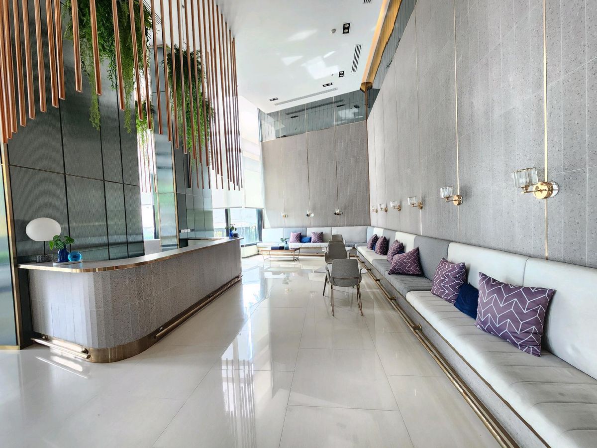 For SaleCondoBangna, Bearing, Lasalle : Condo for sale.