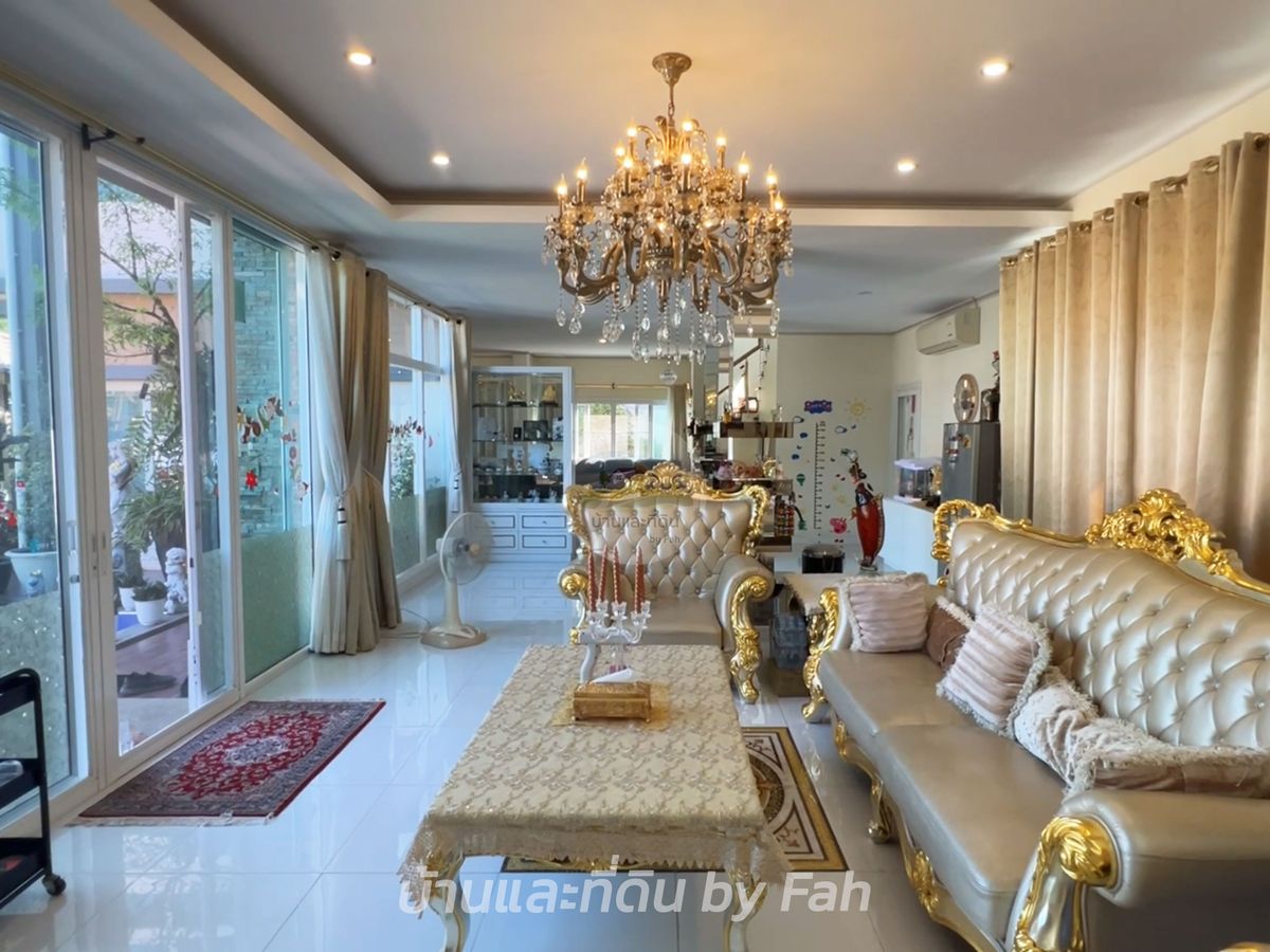 ขายบ้านพัฒนาการ ศรีนครินทร์ : ขายบ้านเดี่ยว 200 ตรว. 5 นอน 5น้ำ ม.เสรีวิลล่า ใกล้สวนหลวงร.9  ทำเลดี สวยใหม่ พร้อมอยู่ 