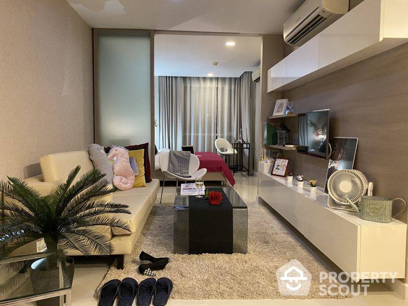 For SaleCondoNana, North Nana,Sukhumvit13, Soi Nana : 1-BR Condo at Liv @ 5 near BTS Nana