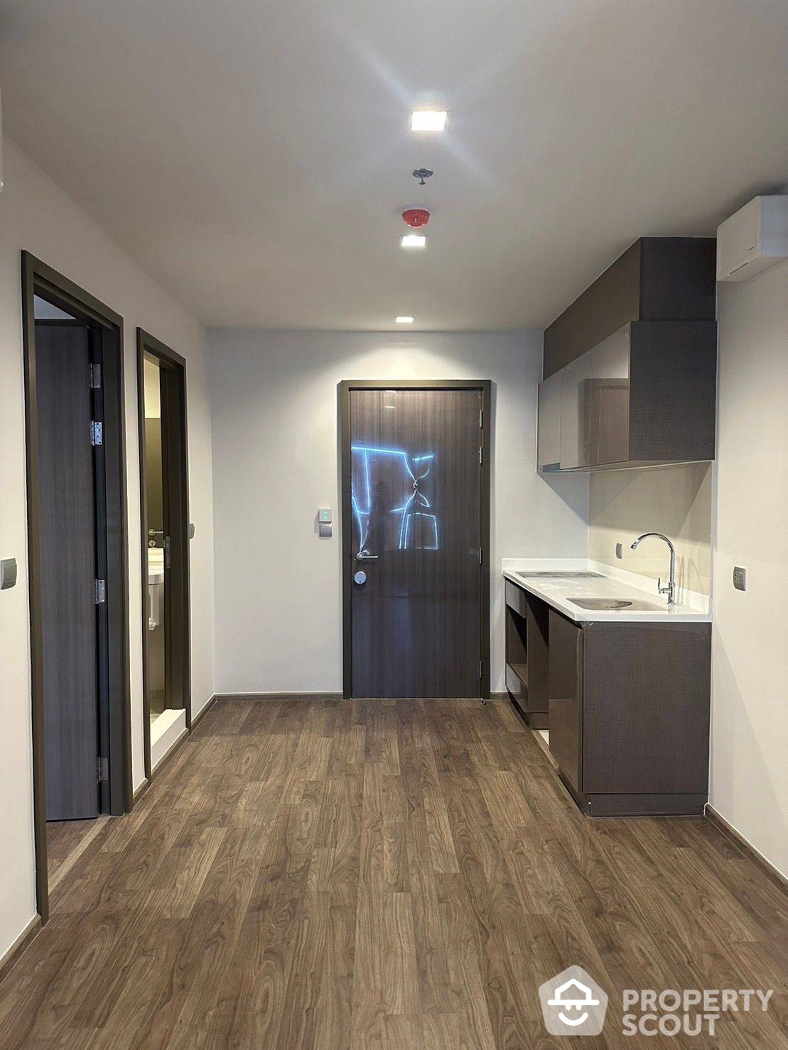 For RentCondoLadprao, Central Ladprao : 1-BR Condo at Life Ladprao Valley near BTS Ha Yaek Lat Phrao