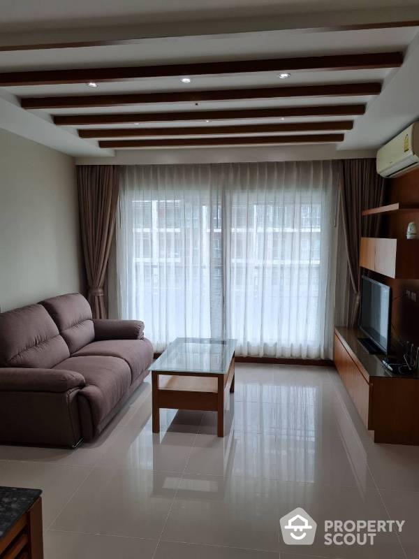 For RentCondoRama9, Petchburi, RCA : 2-BR Condo at Aspire Rama 9 near MRT Phra Ram 9