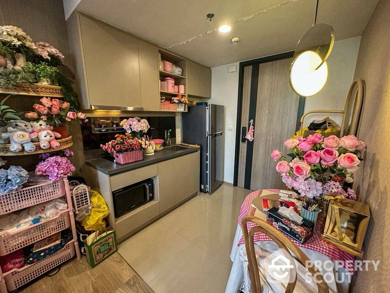 For SaleCondoSukhumvit, Asoke, Thonglor : 1-BR Condo at Oka Haus Sukhumvit 36 near BTS Thong Lor