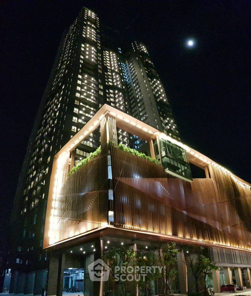 For SaleCondoSukhumvit, Asoke, Thonglor : 2-BR Condo at C Ekkamai near ARL Ramkhamhaeng