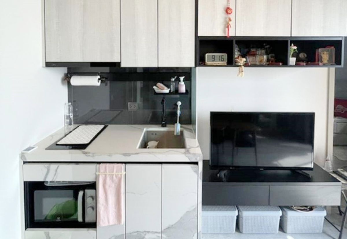 ขายคอนโดอ่อนนุช อุดมสุข : ขายขาดทุน The Line 101 1beddroom 28sqm ชั้นสูง วิวสวย ตกแต่งพร้อมอยู่