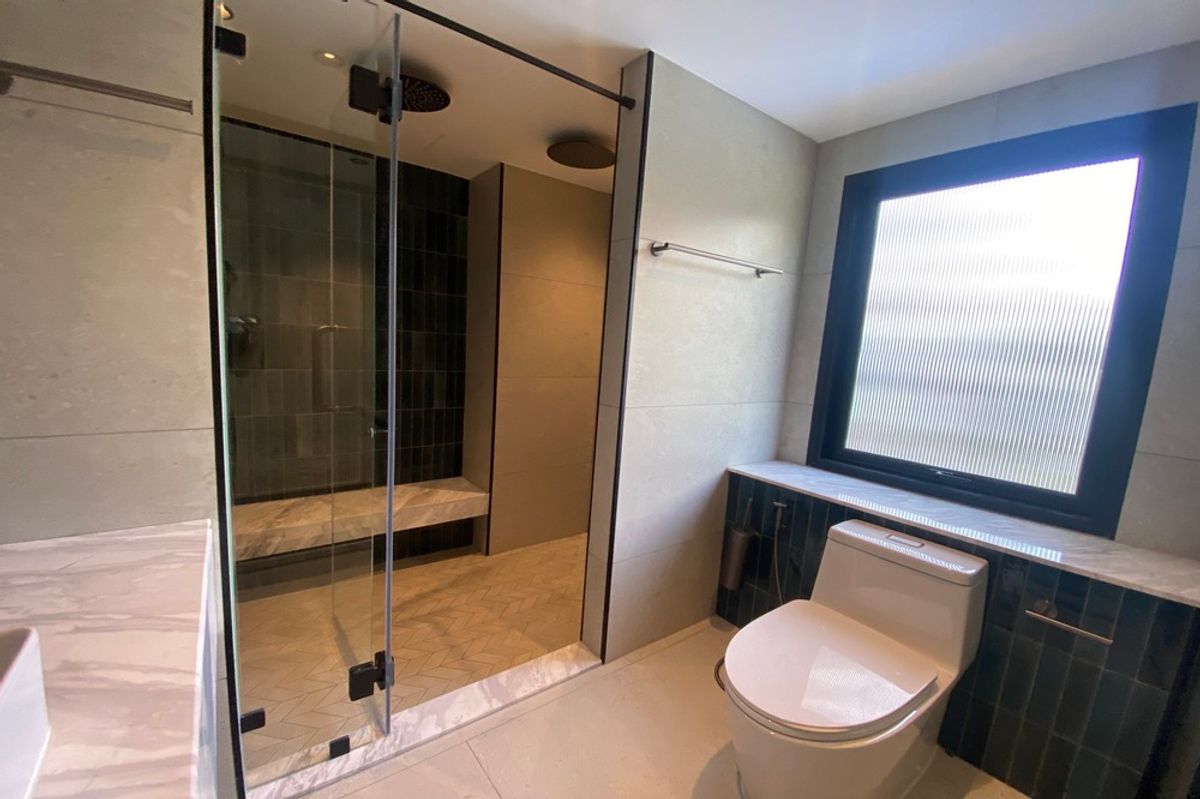 ทาวน์โฮมสุขุมวิท อโศก ทองหล่อ : 🔥 สำหรับขาย - เช่า !! ทาวน์เฮ้าส์ !!🔥 Code C20250600019..........Townhouse in Phromphong, 3 ห้องนอน, 4 ห้องน้ำ, 4 ชั้น, แต่งครบ, พร้อมเข้าอยู่, ราคาพิเศษ!!📣📣