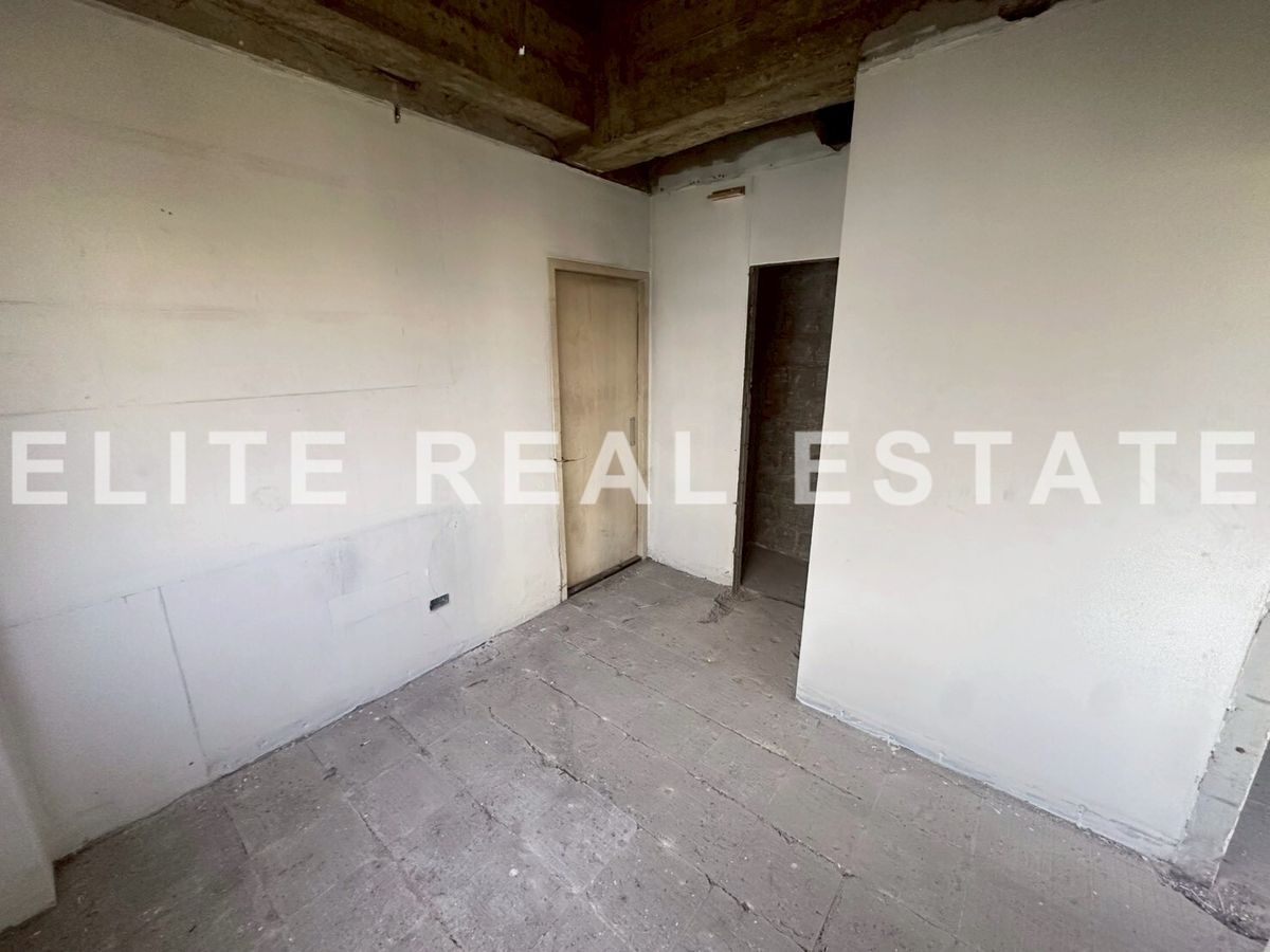 ขายคอนโดวิทยุ ชิดลม หลังสวน : ✨ ของดีสำหรับสายแต่งเอง La Maison Ruamrudee ห้อง Rare ทำเลสุดพรีเมียม ราคาไม่แรง ✔