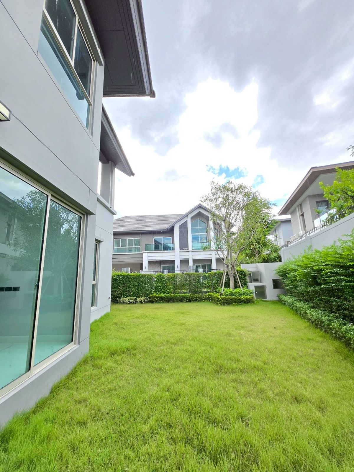 ขายบ้านแจ้งวัฒนะ เมืองทอง : 🔥🔥ถูกกว่าโครงการ!! บางกอกบูเลอวาร์ด ซิกเนเจอร์ แจ้งวัฒนะ🔥🔥บ้านเปล่า มือ1 หลังมุม สงบ เป็นส่วนตัว