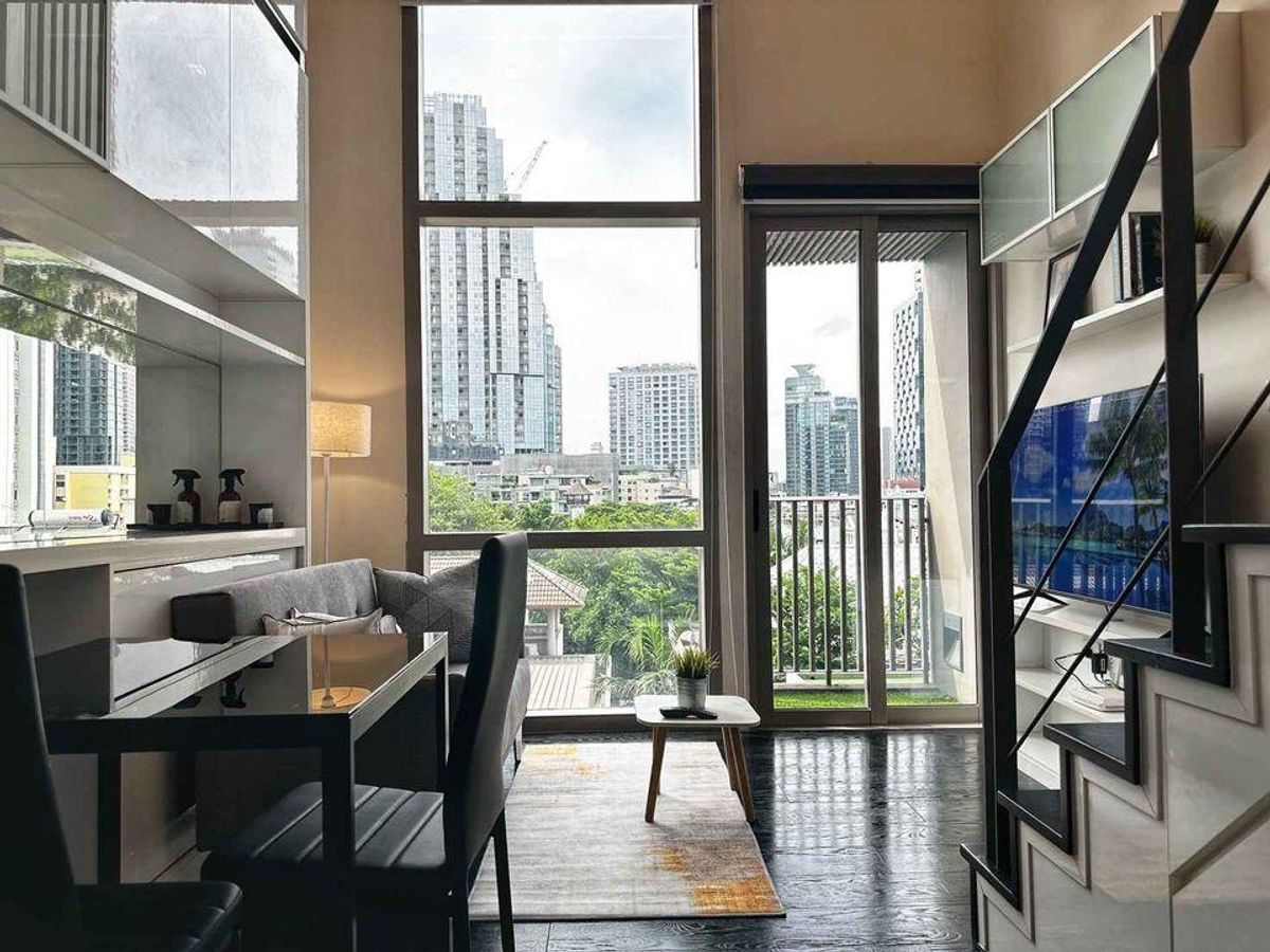 For RentCondoSukhumvit, Asoke, Thonglor : 🏙️✨ Rent IDEO MORPH 38 | Modern Loft Loft Room 🛋️ Thong Lo Clear view 🐾 Pet Friendly ready 🧳🌻