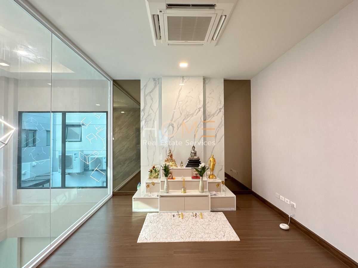 For SaleHouseLadkrabang, Suwannaphum Airport : The City Sukhumvit - Onnut / 4 Bedrooms (Sale), The City Sukhumvit - Onnut / 4 Bedrooms (For Sale) FON035