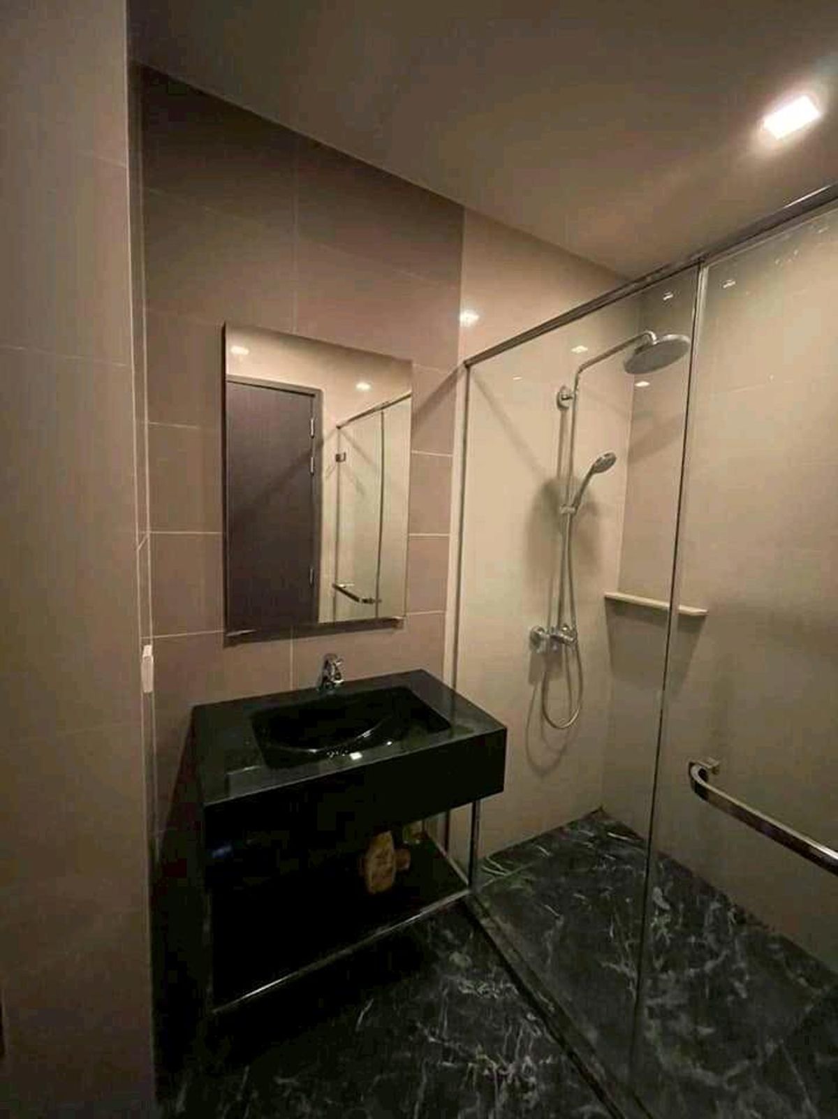 ให้เช่าคอนโดสุขุมวิท อโศก ทองหล่อ : condo for rent 