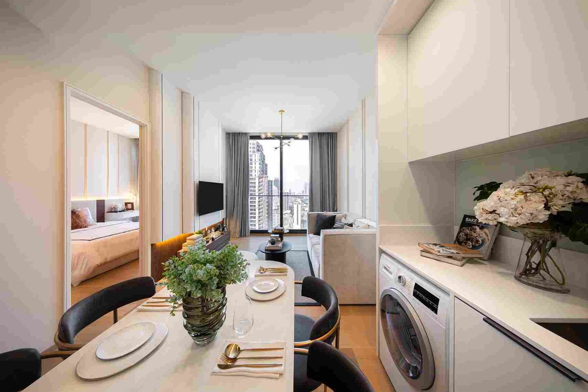 For SaleCondoSathorn, Narathiwat : High Rise 2 bed close to BTS St. Louis Station 081-245-7349