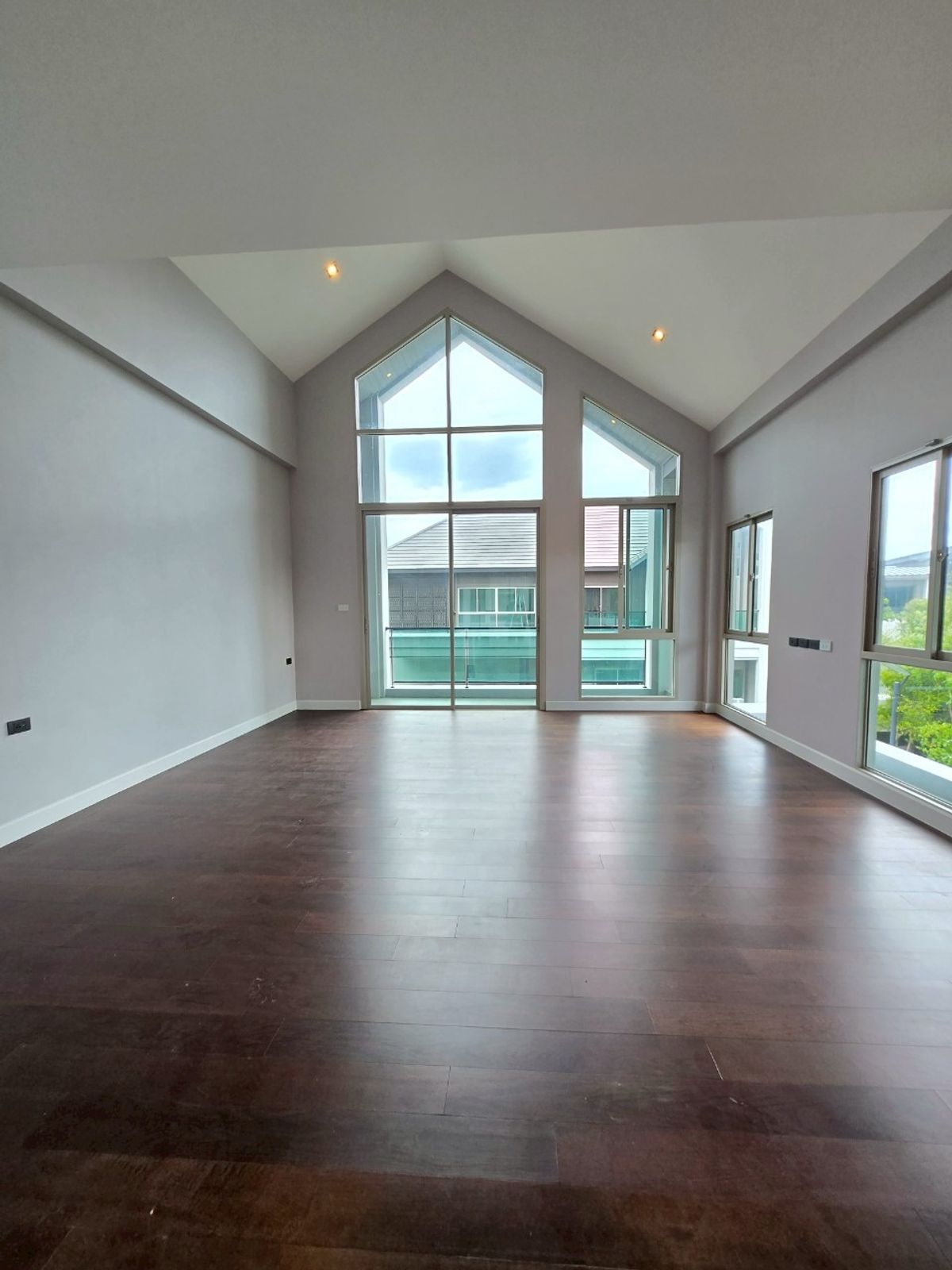 ขายบ้านแจ้งวัฒนะ เมืองทอง : 🔥🔥ถูกกว่าโครงการ!! บางกอกบูเลอวาร์ด ซิกเนเจอร์ แจ้งวัฒนะ🔥🔥บ้านเปล่า มือ1 หลังมุม สงบ เป็นส่วนตัว