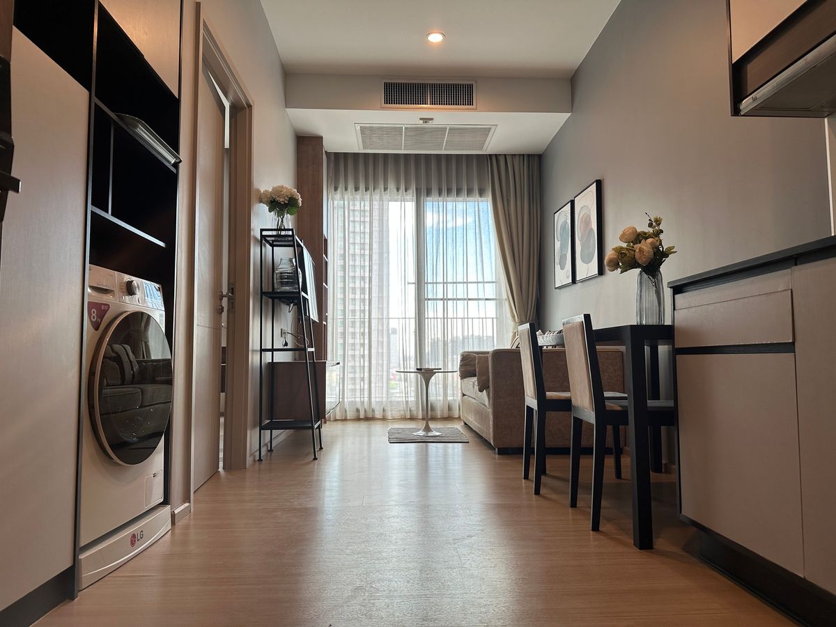 For RentCondoRama9, Petchburi, RCA : 1 bedroom condo for rent. The Capital Ekkamai-Thonglor 🔥 Near BTS Thonglor 🔥