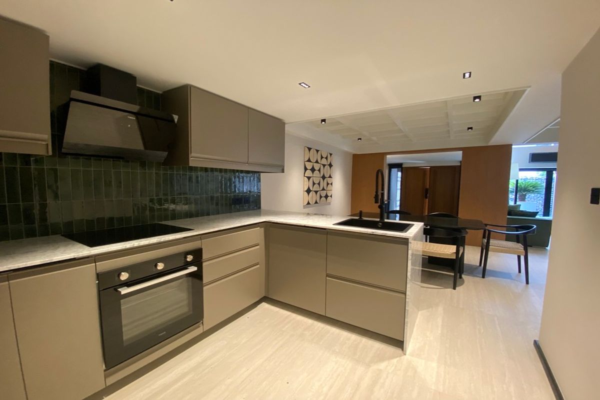 ทาวน์โฮมสุขุมวิท อโศก ทองหล่อ : 🔥 สำหรับขาย - เช่า !! ทาวน์เฮ้าส์ !!🔥 Code C20250600019..........Townhouse in Phromphong, 3 ห้องนอน, 4 ห้องน้ำ, 4 ชั้น, แต่งครบ, พร้อมเข้าอยู่, ราคาพิเศษ!!📣📣