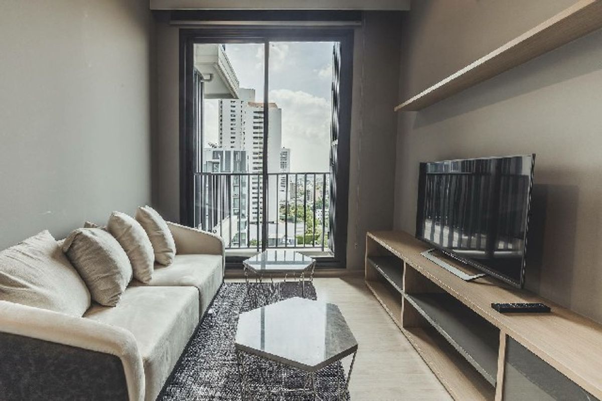 ให้เช่าคอนโดสุขุมวิท อโศก ทองหล่อ : คอนโด 1 ห้องนอน 1 ห้องน้ำ 36 ตรม ที่ M Thonglor 10 ให้เช่าเดือนละ 26,000 บาท สุขุมวิท 63 BTS เอกมัย