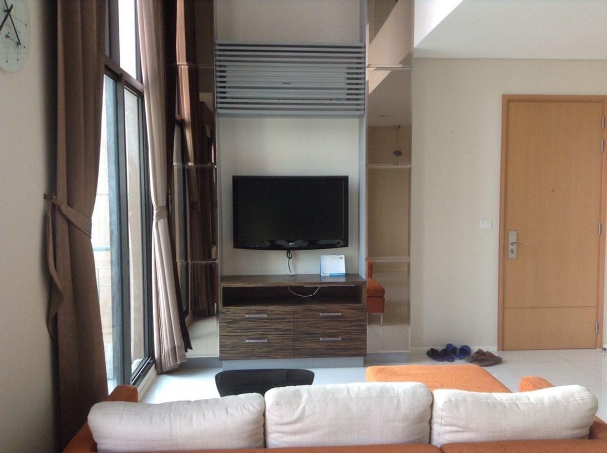 ให้เช่าคอนโดพระราม 9 เพชรบุรีตัดใหม่ RCA : villa asoke 1ห้องนอน 2ห้องน้ำ (Duplex) วิลล่า อโศก