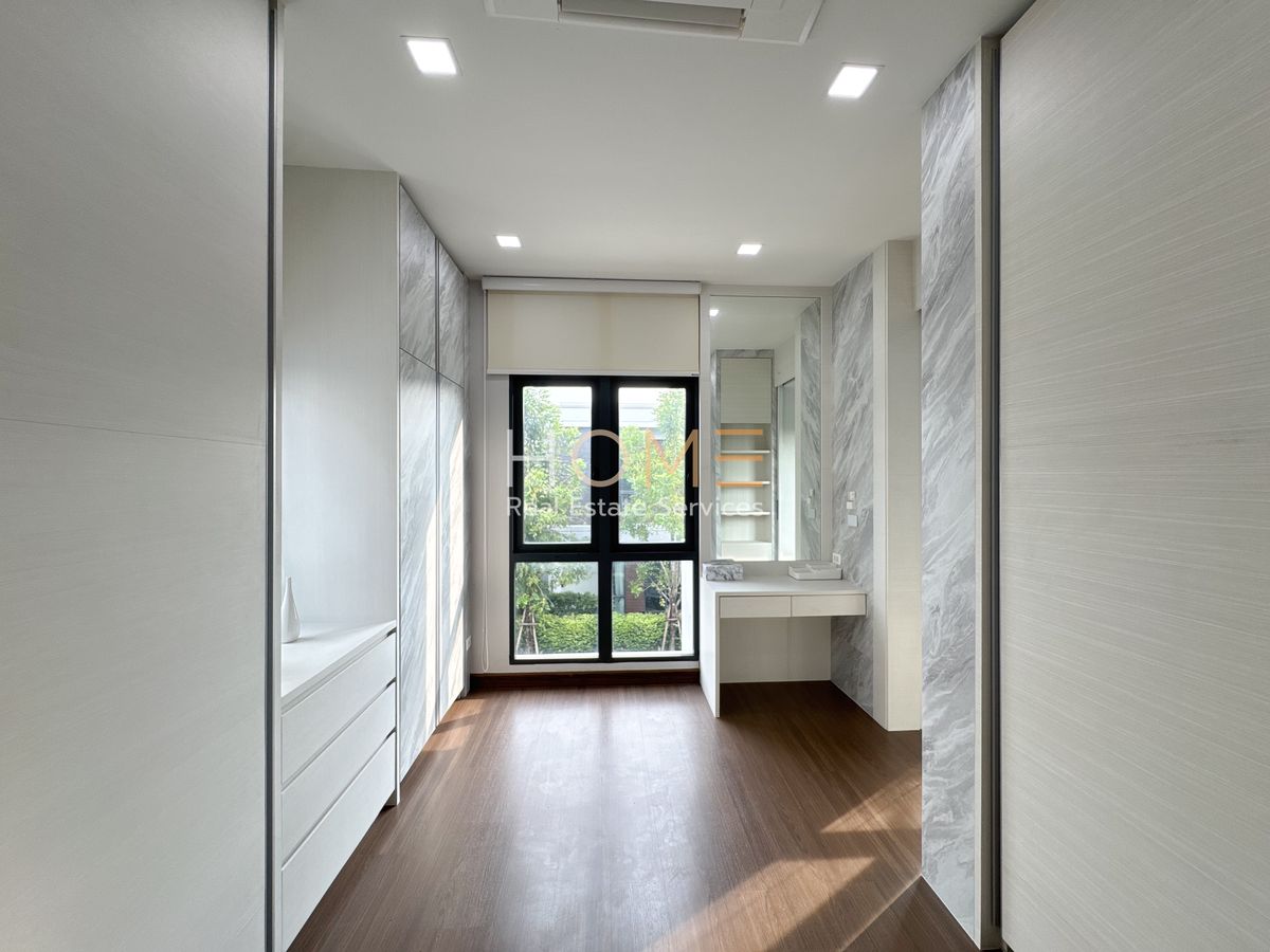 For SaleHouseLadkrabang, Suwannaphum Airport : The City Sukhumvit - Onnut / 4 Bedrooms (Sale), The City Sukhumvit - Onnut / 4 Bedrooms (For Sale) FON035