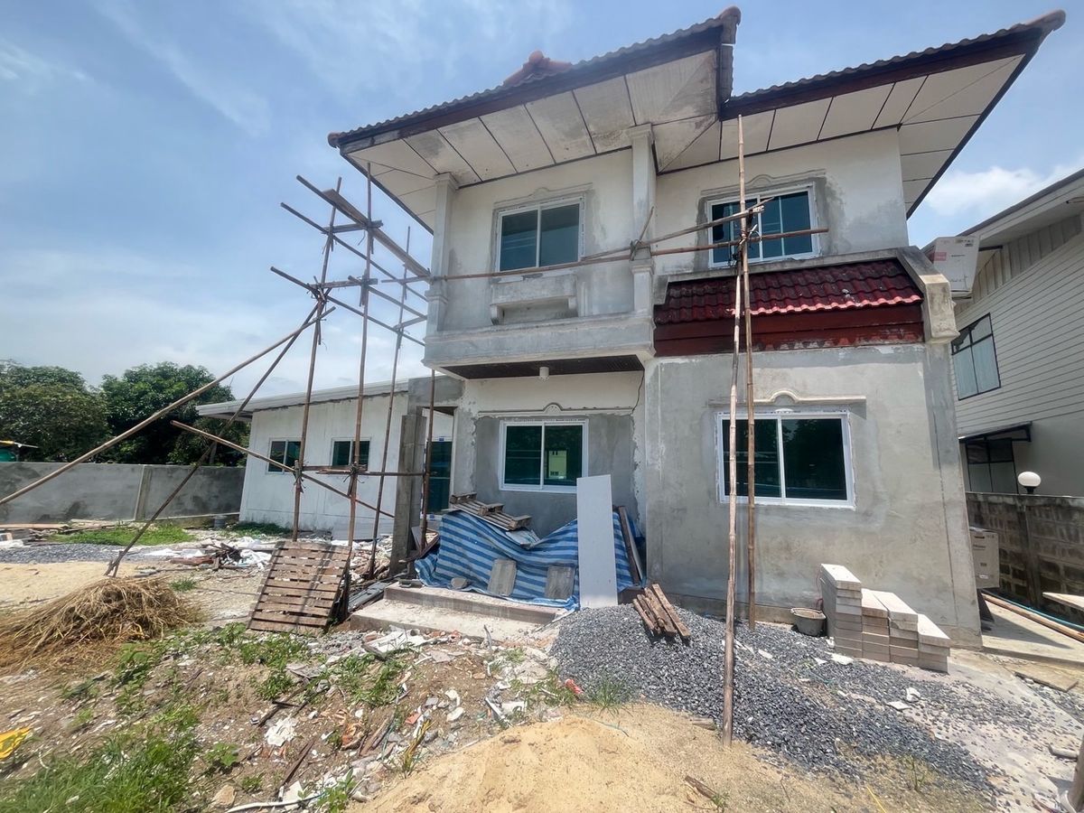 ขายบ้านปทุมธานี รังสิต ธรรมศาสตร์ : ขายตามสภาพ บ้านเดี่ยว 80.3ตรว คลอง9 ลำลูกกา 2.2ล.