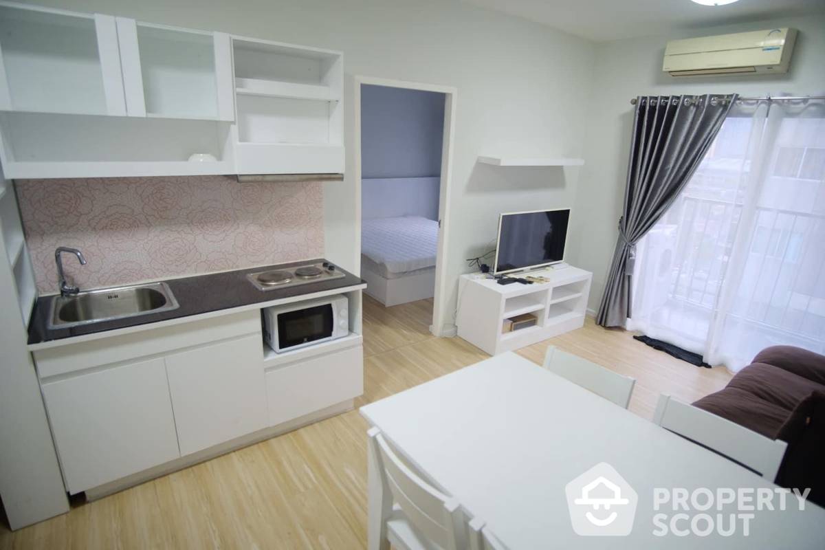 For RentCondoRama9, Petchburi, RCA : 2-BR Condo at A Space Asoke-Ratchada near MRT Phra Ram 9