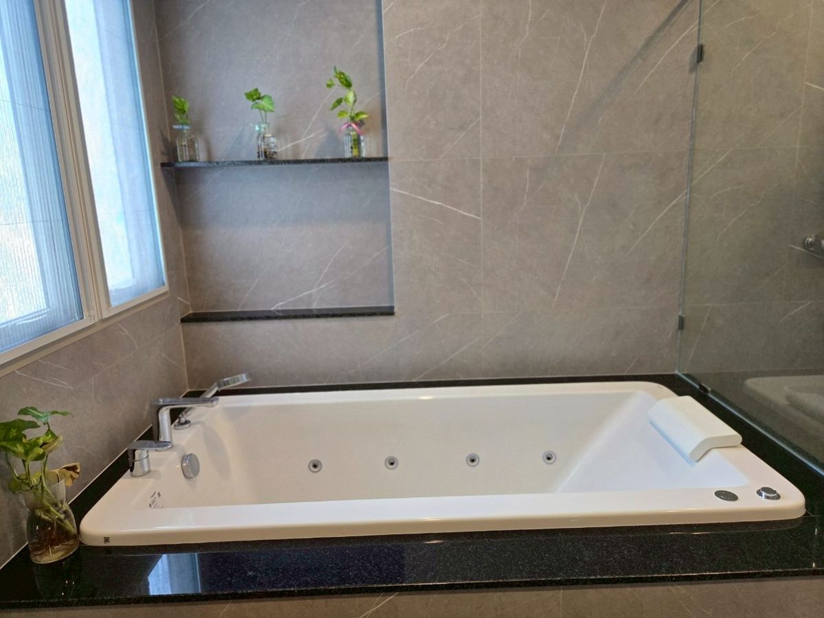 For SaleHouseChaengwatana, Muangthong : 🔥🔥Cheapest in the project Fully furnished and ready to move in, selling at a loss!! Bangkok Boulevard Signature Chaengwattana🔥🔥New house 100 sq m with furniture throughout (as in the picture)