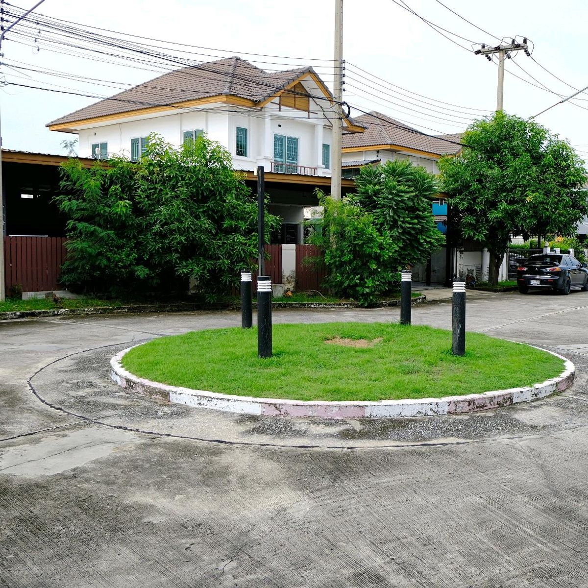 ขายบ้านปทุมธานี รังสิต ธรรมศาสตร์ : HOT PRICE ! บ้านเดี่ยว 76 ตรว. ม.วิสต้า วิลล์ B - ลำลูกกา คลอง 3