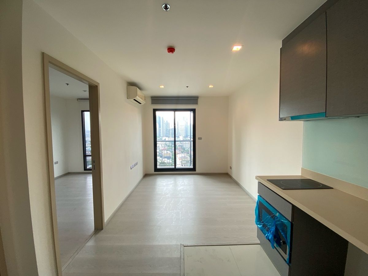 ขายคอนโดสุขุมวิท อโศก ทองหล่อ : ขายคอนโด Rhythm 36-38 ขนาด 35 Sq.m 1 bed 1 bath เพียง 5.49 MB ติดต่อ 086-795-9997 (จิมมี่)