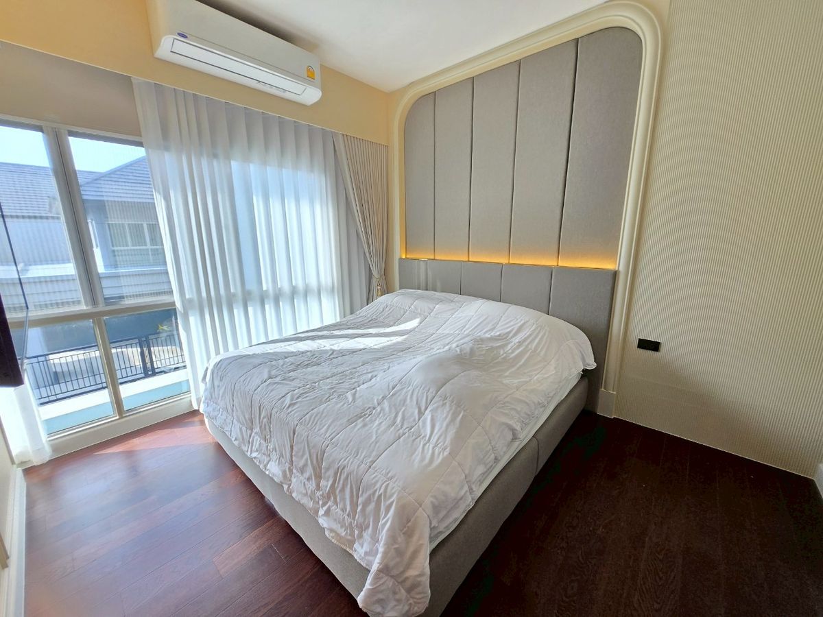 For SaleHouseChaengwatana, Muangthong : 🔥🔥Cheapest in the project Fully furnished and ready to move in, selling at a loss!! Bangkok Boulevard Signature Chaengwattana🔥🔥New house 100 sq m with furniture throughout (as in the picture)