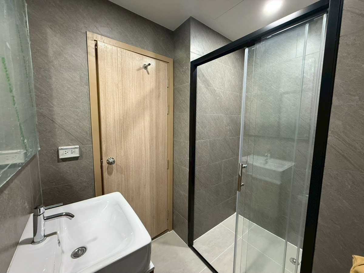 For RentCondoBang kae, Phetkasem : New Room !! Rent Livin Petchkasem Room 28+ sqm 12,000: Get Coag ✓