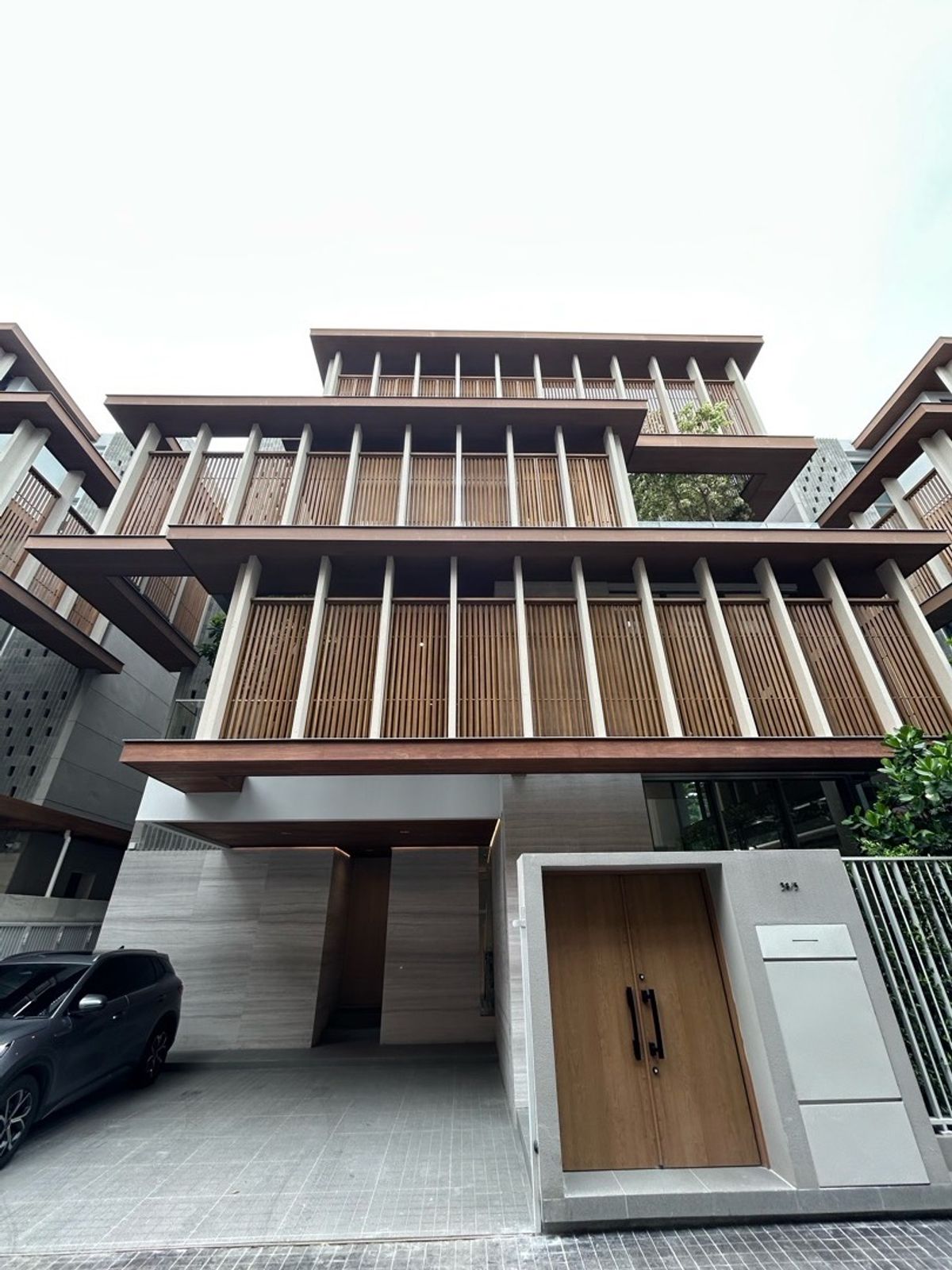 ขายบ้านอารีย์ อนุสาวรีย์ : ขายบ้านใหม่มือ1 ซื้อผ่านโครงการ Pool Villa Penthouse