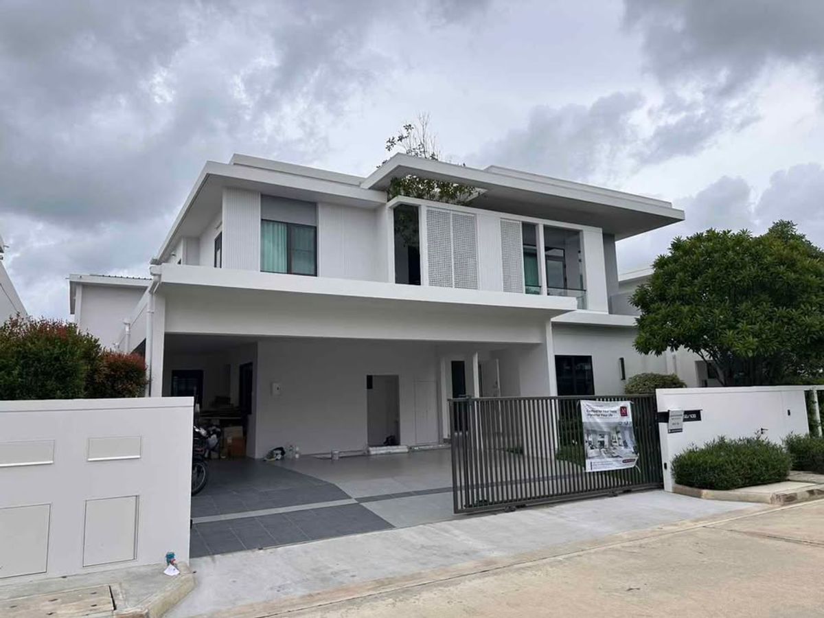 For RentHouseSamut Prakan,Samrong : Rent a 2 -story house, Mantana Bangna Km.15