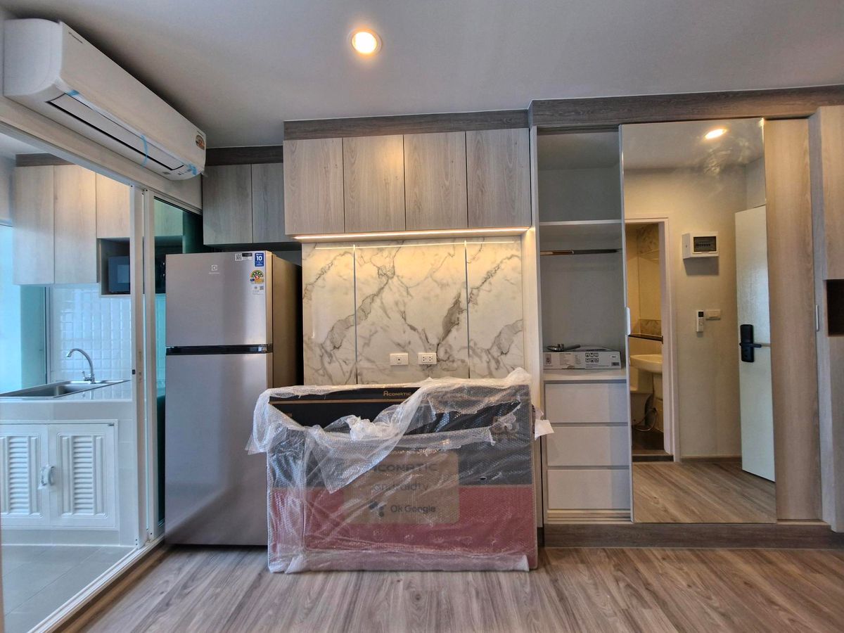 For RentCondoBangna, Bearing, Lasalle : ■ Regent Home Bangna Line ID: 0982162681