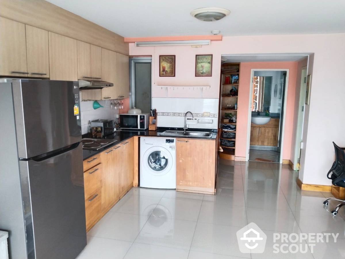 For SaleCondoSukhumvit, Asoke, Thonglor : 2-BR Condo at Plus 38 Hip Condominium near BTS Thong Lor