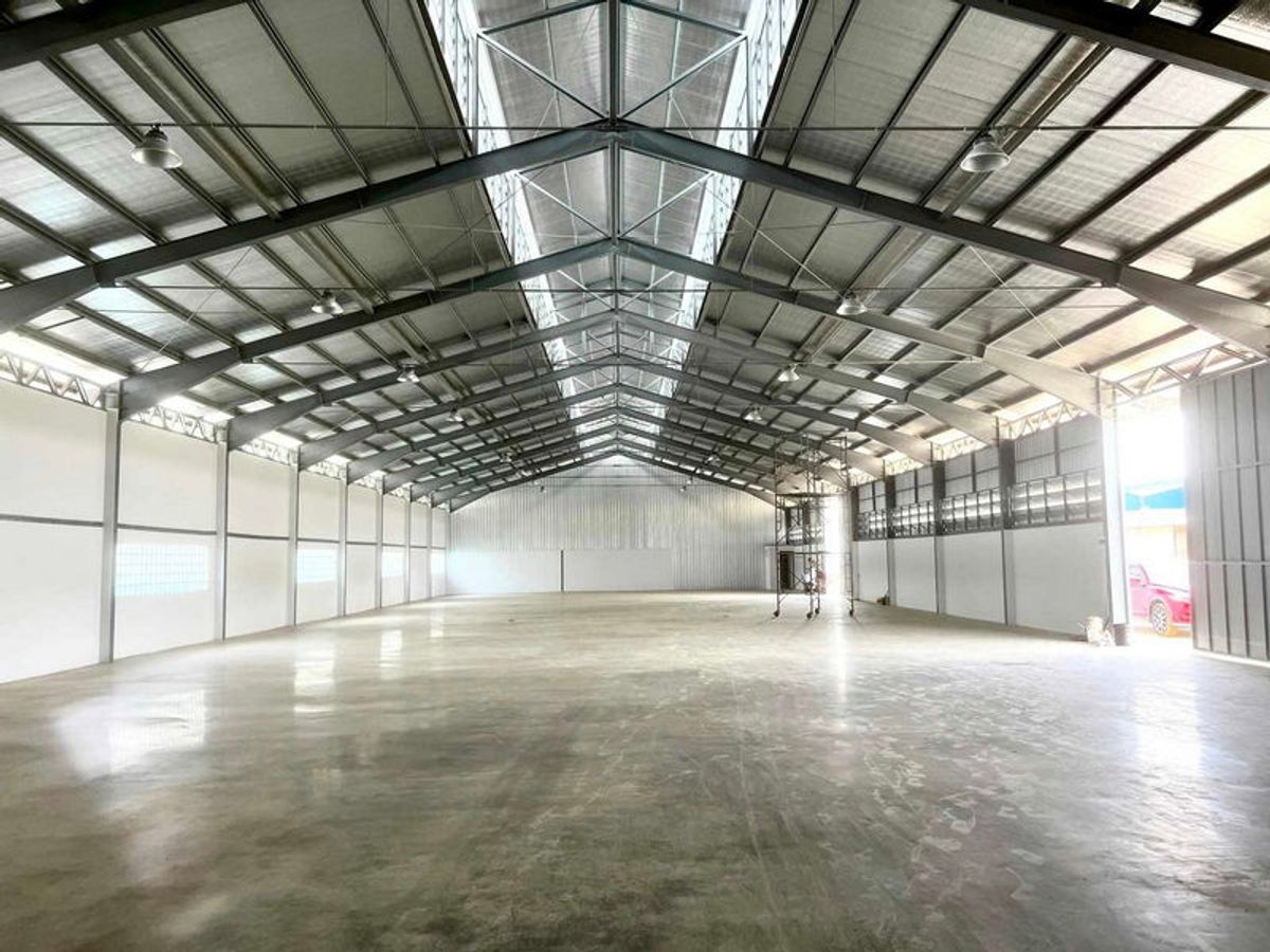 ให้เช่าโกดังสมุทรปราการ สำโรง : For Rent Samut Prakan Warehouse Sukhumvit Mueang Samut Prakan BRE21345