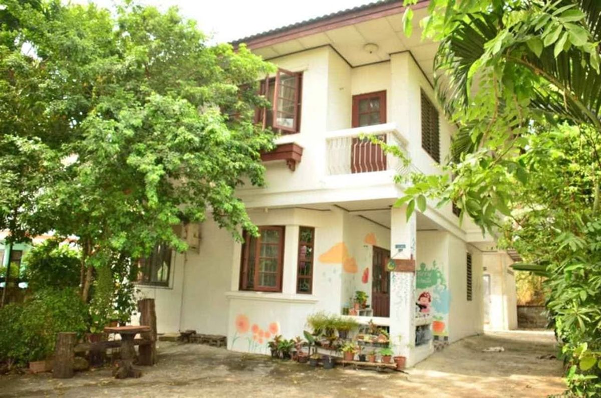 ให้เช่าบ้านสมุทรปราการ สำโรง : ให้เช่า บ้านเดี่ยว ซอยกิ่งแก้ว 41 ใกล้สนามบินสุวรรณภูมิ ใกล้โรบินสันไลฟ์สโตร์ ลาดกระบัง