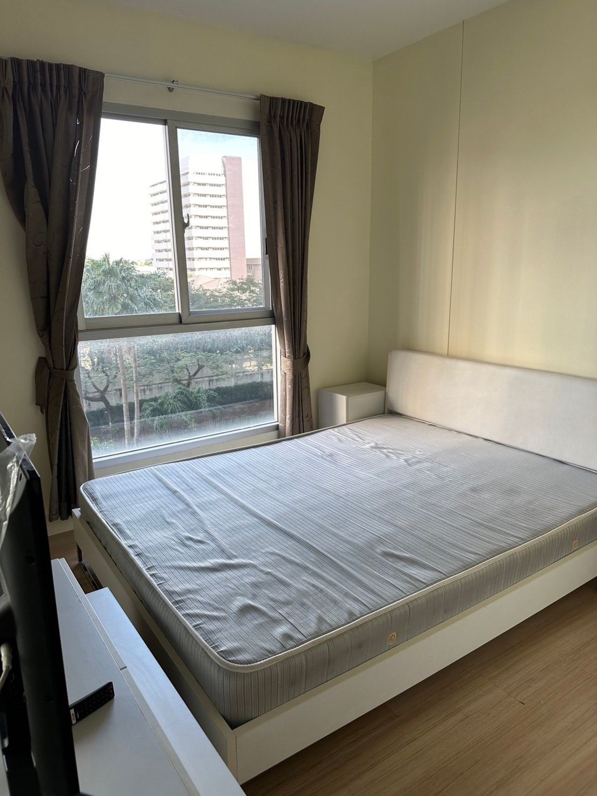 ขายคอนโดบางนา แบริ่ง ลาซาล : ✨[ขาย]  เดอะ พาร์คแลนด์ ศรีนครินทร์ เลคไซด์  : 1 Bed / 1 ห้องนอน | Code : Twosas3