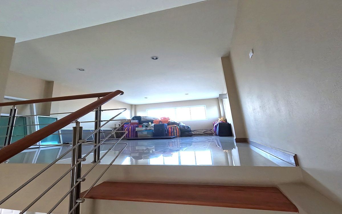 For SaleHousePinklao, Charansanitwong : Single house for sale, Im Amphon 2, corner house, Soi Ratchaphruek 9, Taling Chan.