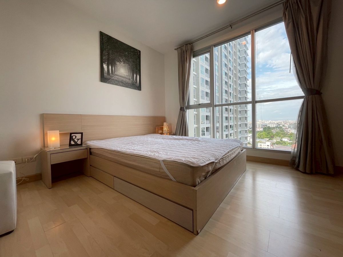 For RentCondoRatchadapisek, Huaikwang, Suttisan : T2110668 Rhythm Ratchada condo for rent, 36 sq.w., 14th floor, Building A