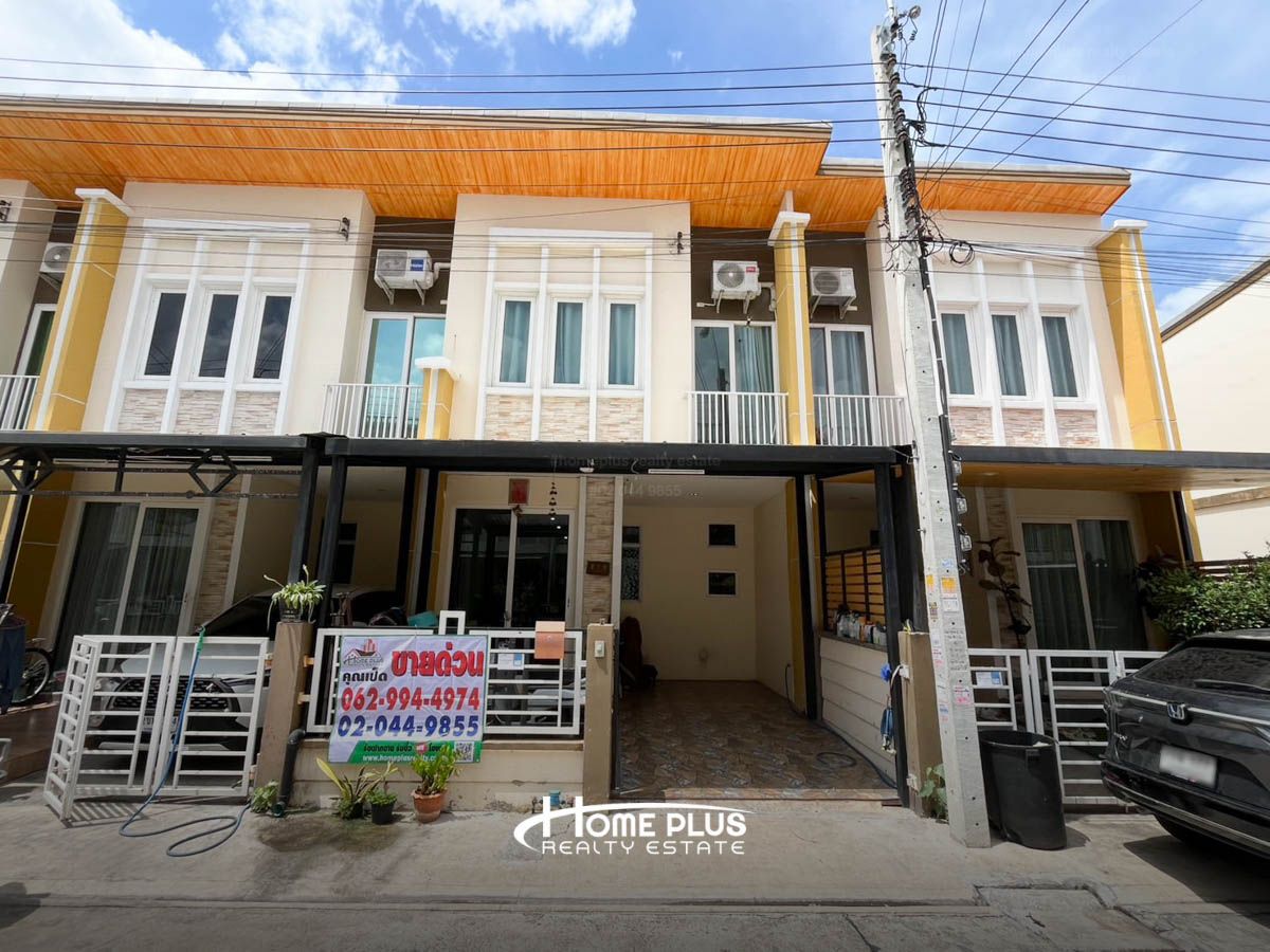 ขายทาวน์โฮมพัฒนาการ ศรีนครินทร์ : ใกล้รถไฟฟ้า+ทางด่วน โกลเด้นทาวน์ ศรีนครินทร์-สุขุมวิท 