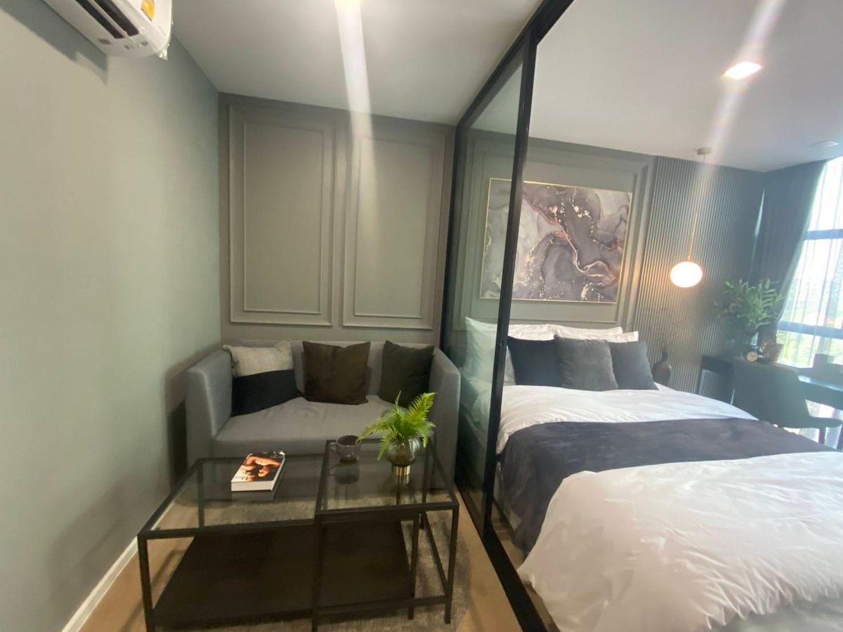 For SaleCondoRatchadapisek, Huaikwang, Suttisan : 📍ivory Ratchada 32 - Condo ready to be near MRT Ladprao, carry the bag in.
