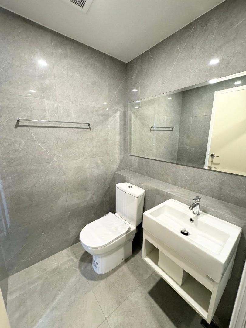 ให้เช่าคอนโดบางนา แบริ่ง ลาซาล : 🔥ให้เช่าด่วน🔥บลู สุขุมวิท 105 เฟอร์นิเจอร์ครบพร้อมเข้าอยู่ ใกล้ MRT ศรีลาซาล, BTS แบริ่ง