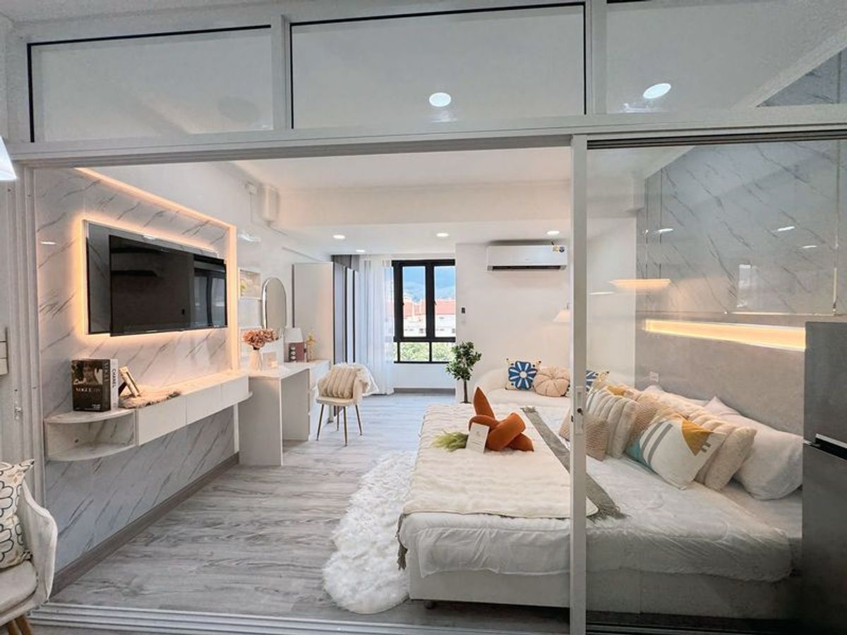 For SaleCondoChiang Mai : Seven Star Condo – Modern Style with Doi Suthep View Jed Yod Area, just 2 minutes to CMU, MAYA, and Nimmanhaemin Road.