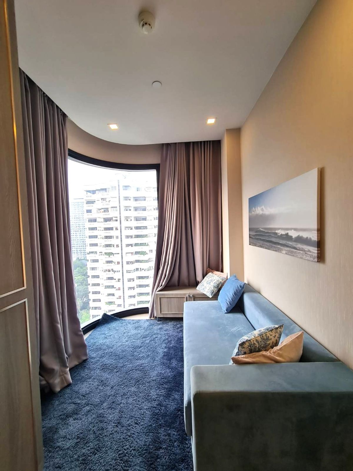 ให้เช่าคอนโดสุขุมวิท อโศก ทองหล่อ : Available! 2 Bed 2 Bath *Asoke 