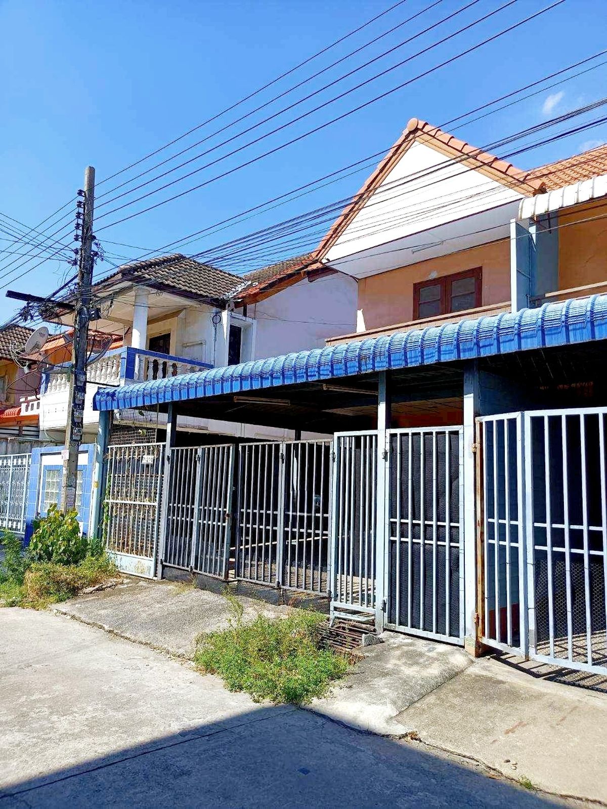 ให้เช่าทาวน์โฮมบางนา แบริ่ง ลาซาล : ใกล้ถนนบางนาตราด 300 เมตร ใกล้เมกาบางนา 2กม.