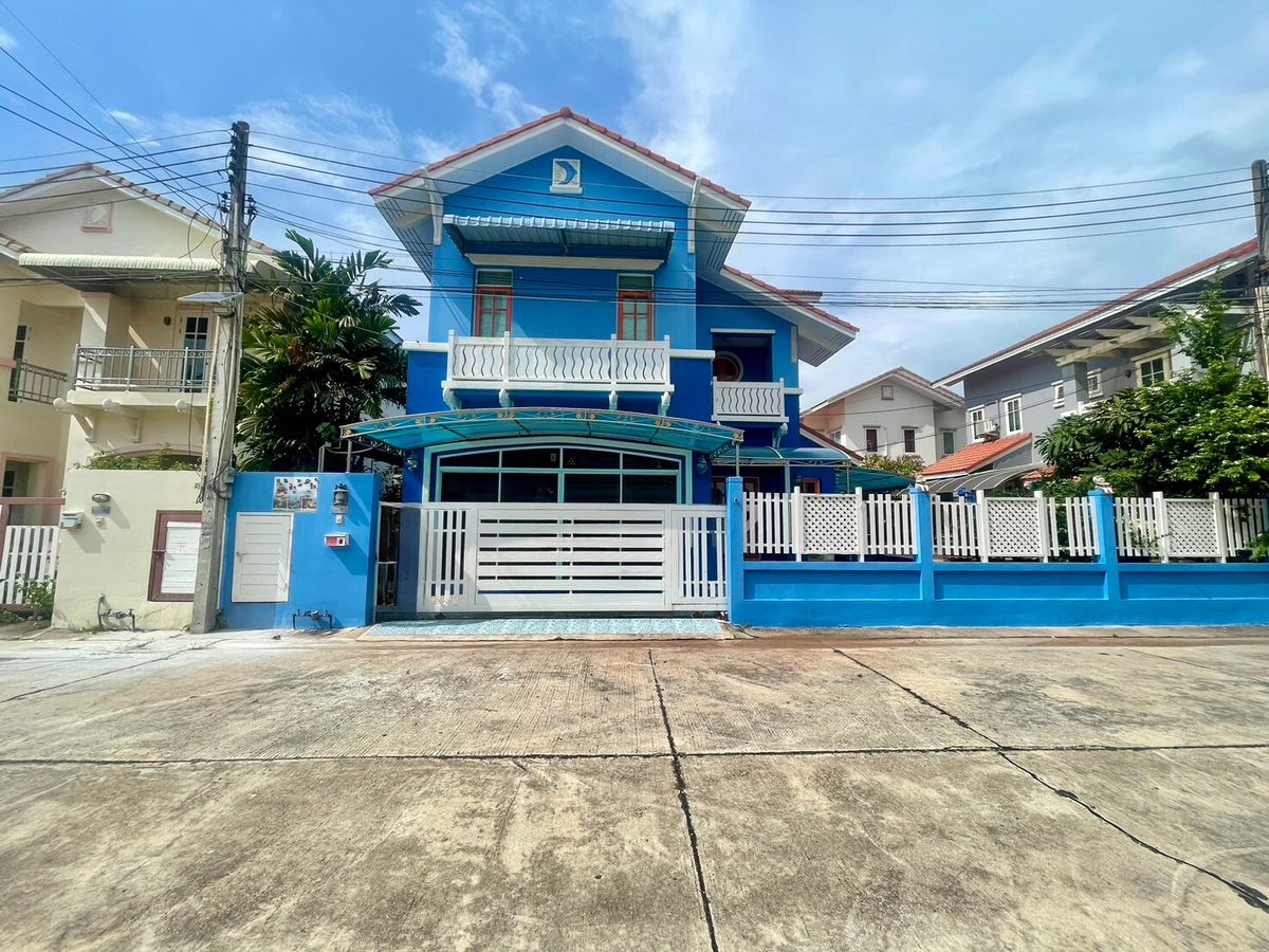 ขายบ้านพัทยา บางแสน ชลบุรี สัตหีบ : หมู่บ้านริมหาด