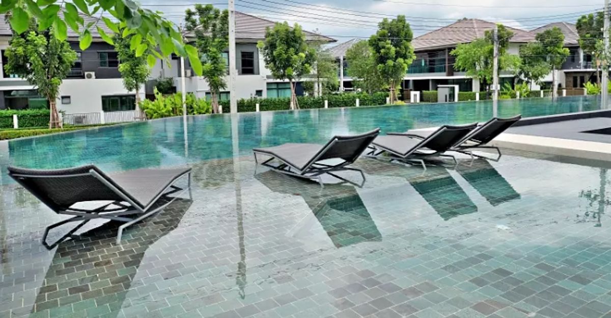 ขายบ้านพัฒนาการ ศรีนครินทร์ : KT0311 ขายบ้านเดี่ยวน่าอยู่ โครงการ เศรษฐสิริ กรุงเทพกรีฑา เจ้าของให้เช่าเอง ถนนกรุงเทพกรีฑา ใกล้โรงเรียนนานาชาติ Brighton College ~ 700 เมตร 