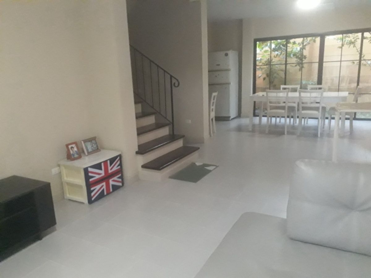 HouseRayong : Beautiful house, ready to be full of furniture 36, Nikom Phatthana, Rayong, My Ozone Village