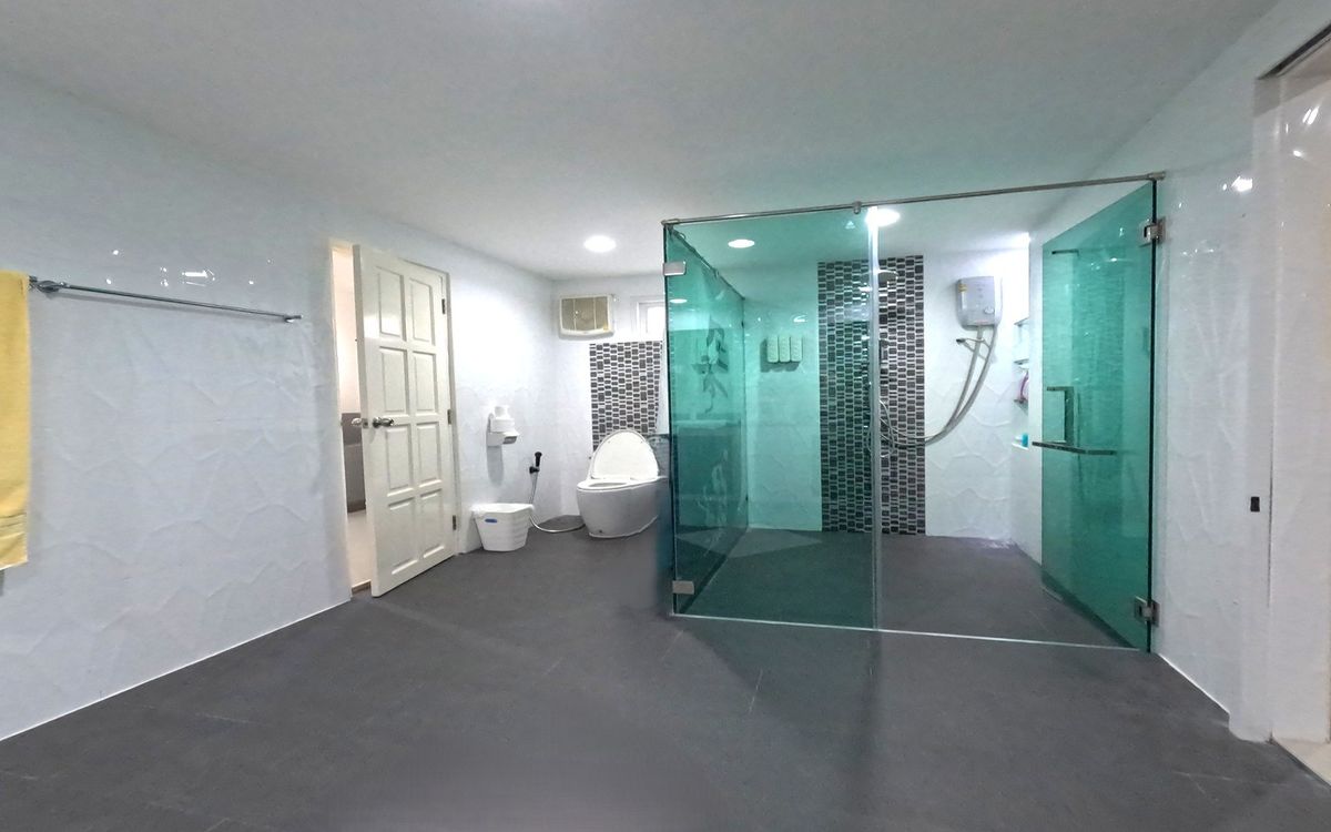 For SaleHousePinklao, Charansanitwong : Single house for sale, Im Amphon 2, corner house, Soi Ratchaphruek 9, Taling Chan.