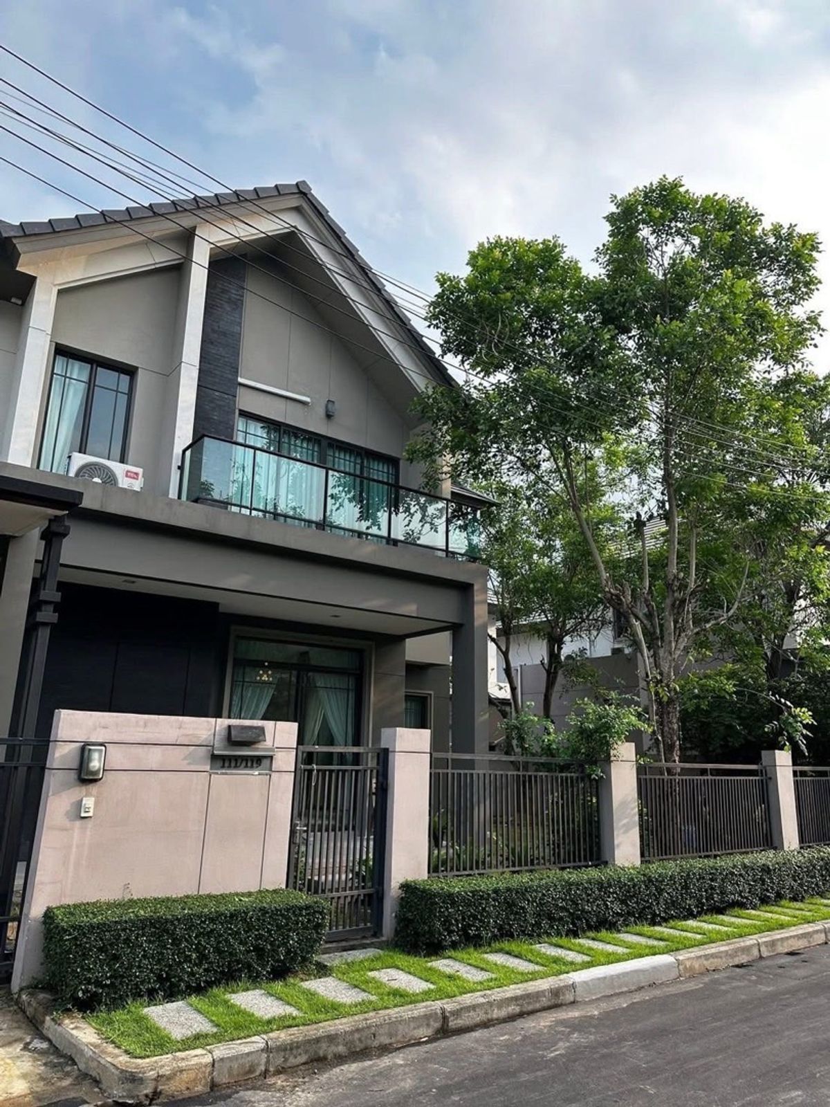 For RentHousePathum Thani,Rangsit, Thammasat : Detached house 🔥 Bangkok Boulevard Rangsit 🔥70 Sq. 🔥248 sqm 🔥5 Bed🔥 R1110-3