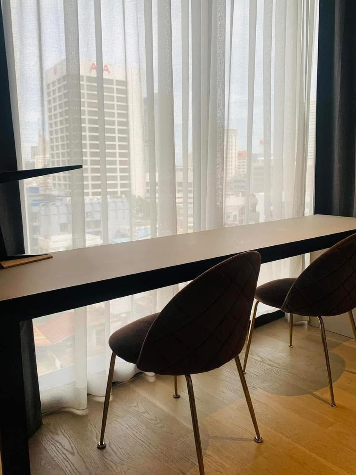 ให้เช่าคอนโดสีลม ศาลาแดง บางรัก : 03/04/2026, Luxury 1-Bed Condo at Ashton Silom – BTS Chong Nonsi, Fully Equipped! 
Rent 45,000 THB/month, Near Lumpini Park & Central Silom! 0642748883